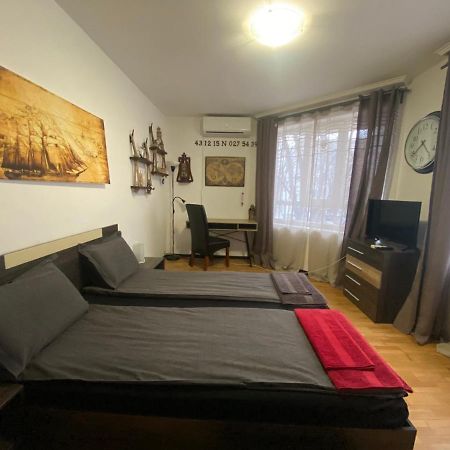 וארנה Apartament Bogoslovovi מראה חיצוני תמונה